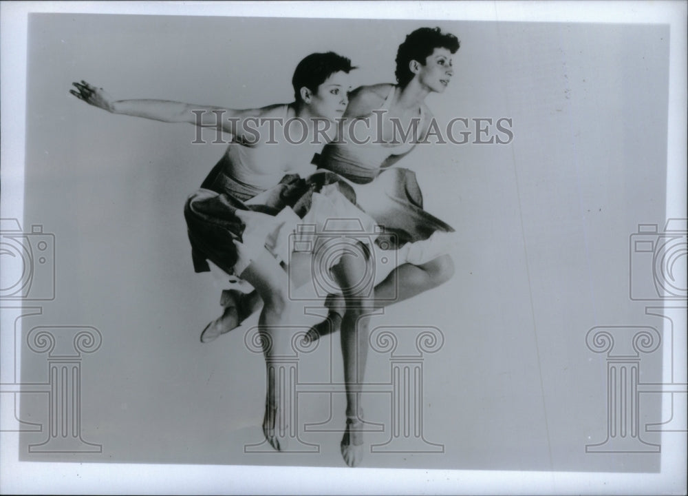 Press Photo Hubbard Street Dance Company Civic Center - RRU31999 - Historic Images