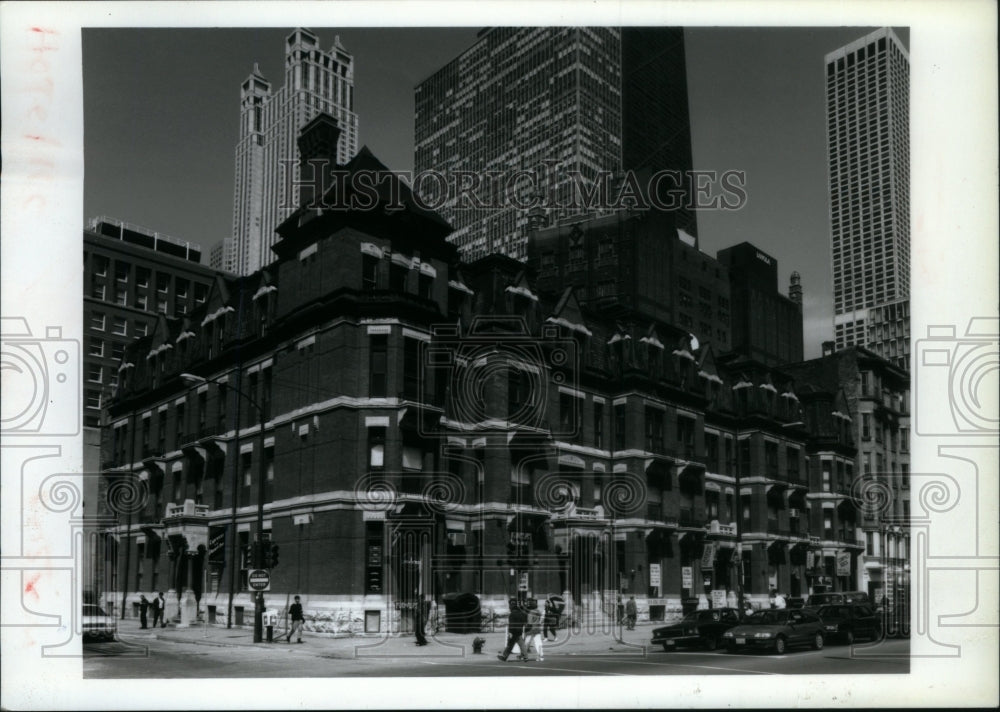 1993 Press Photo Hotel St Benedict Flat apartment Janes - Historic Images