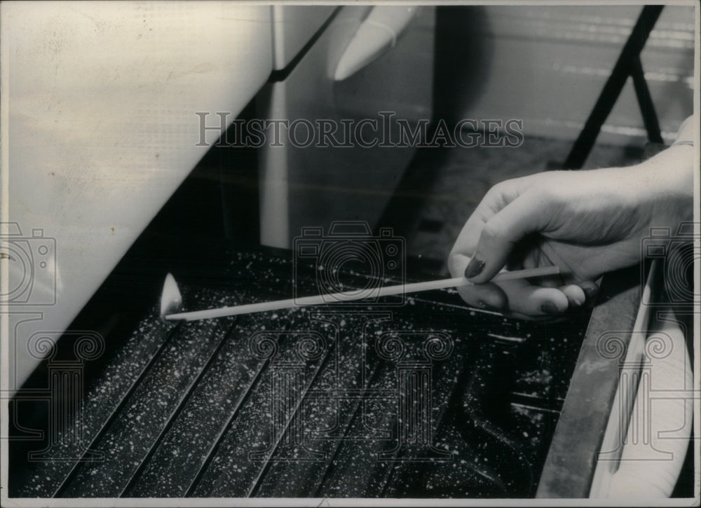 1962 Press Photo Soda Straw Lighter Oven - RRU32337 - Historic Images