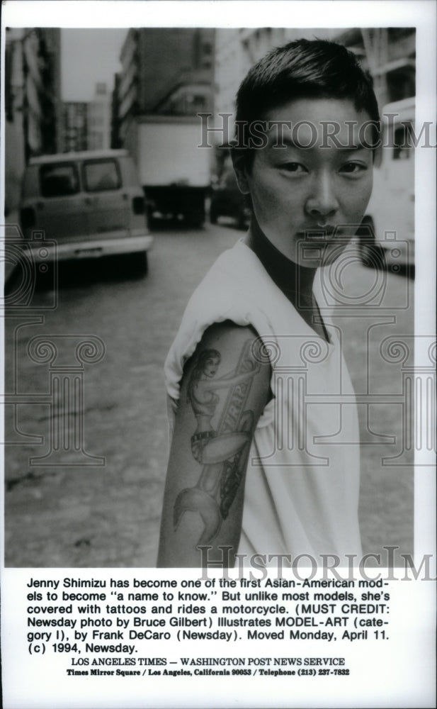 1994 Press Photo Jenny Shimizu American Model Actress - RRU32891 - Historic Images