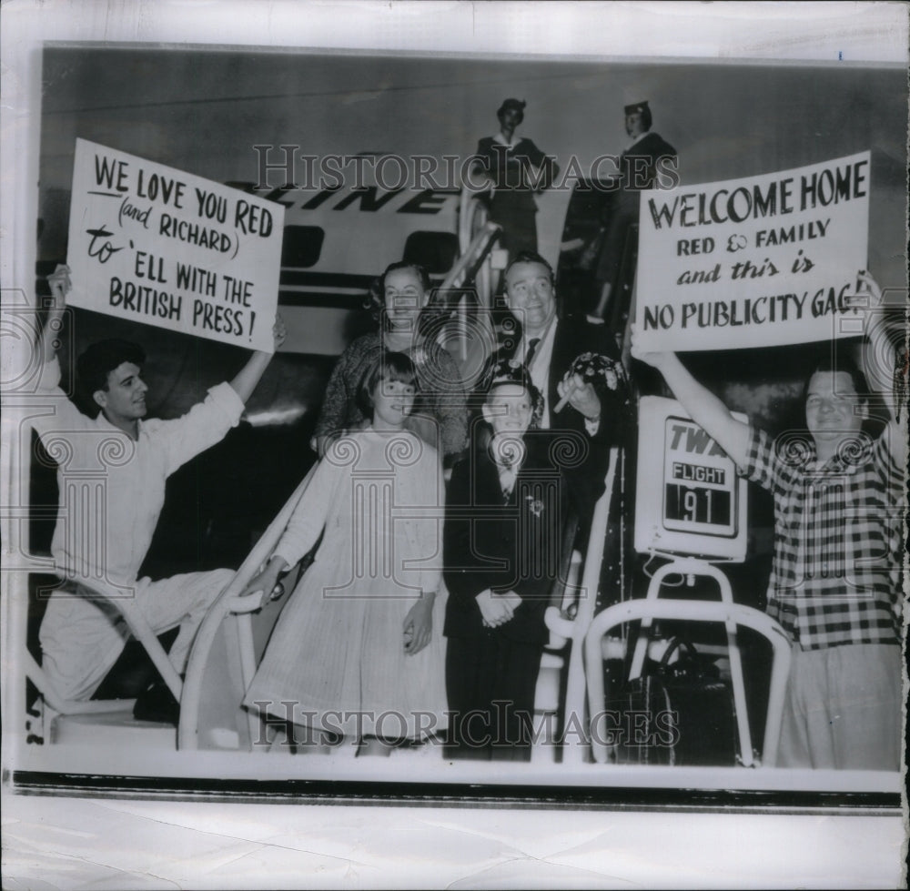 1957 Red Skelton &amp; Family - Historic Images