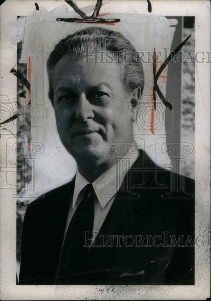 1969 Press Photo Marshall Frederick - Historic Images