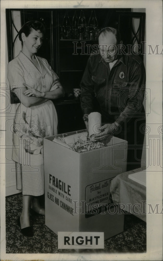 1957 Fragile Items Carefully Sturdy Carton - Historic Images