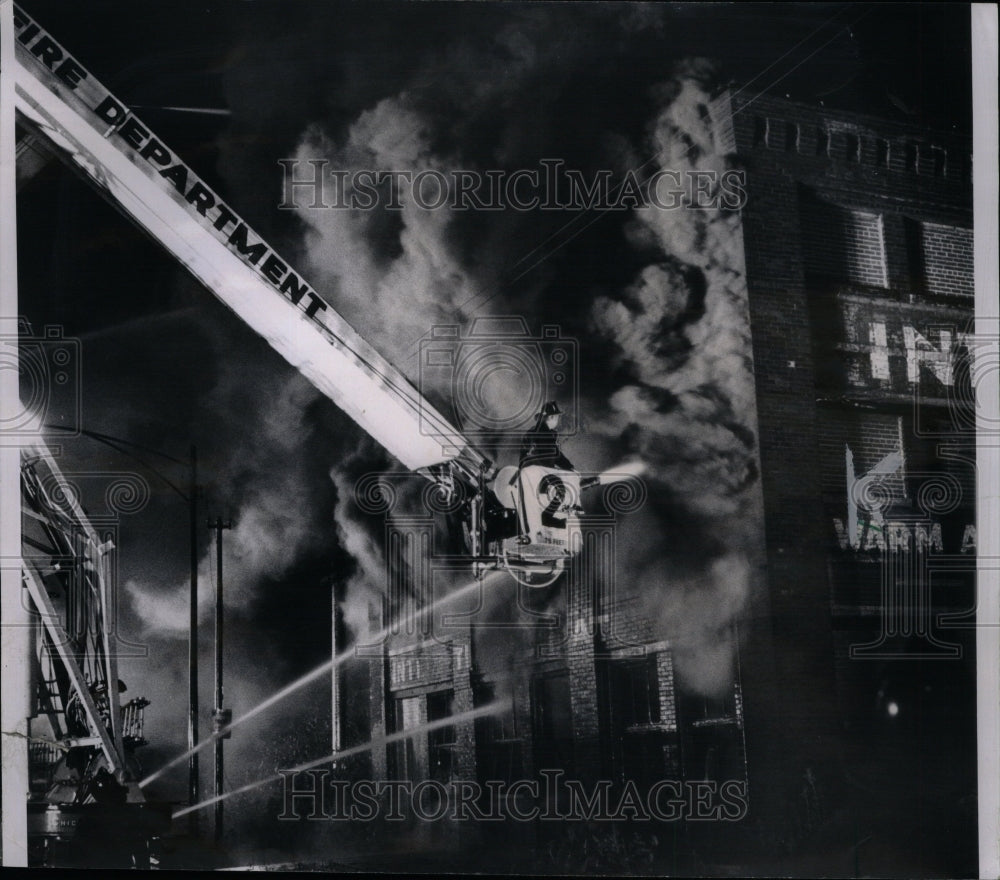 1967 Fire Big Ben Chemical Chicago - Historic Images