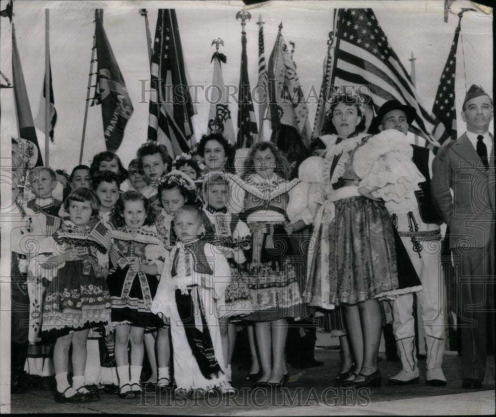 1955 Dedication Ceremony Maseryk Memorial - Historic Images