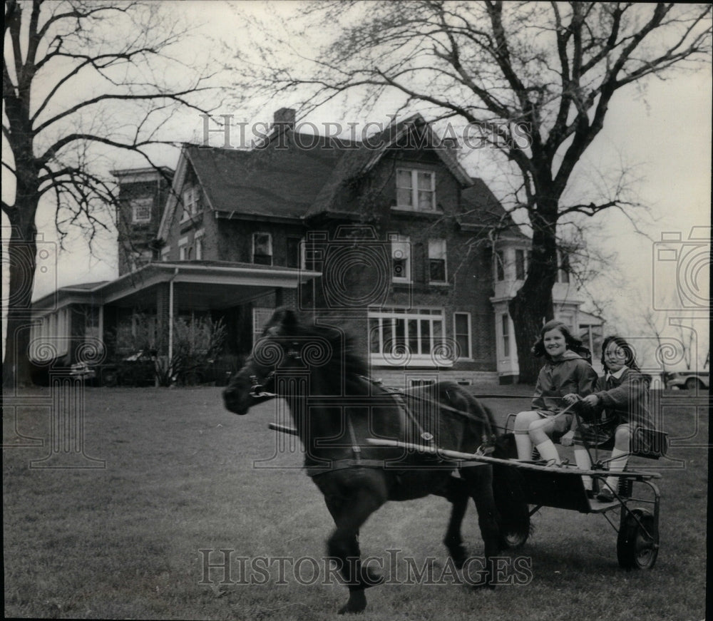 1966 Dunham Wood Riding Club - Historic Images