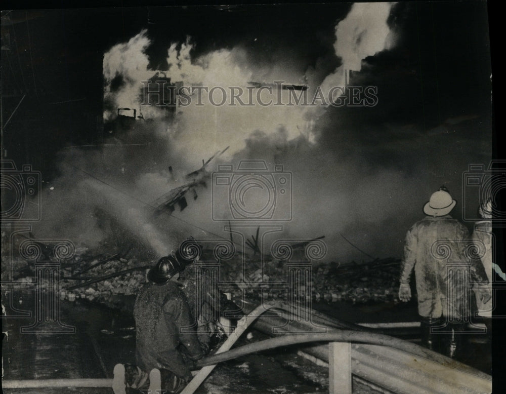 1970 Firemen Battle Flame Towne Hotel Fire - Historic Images