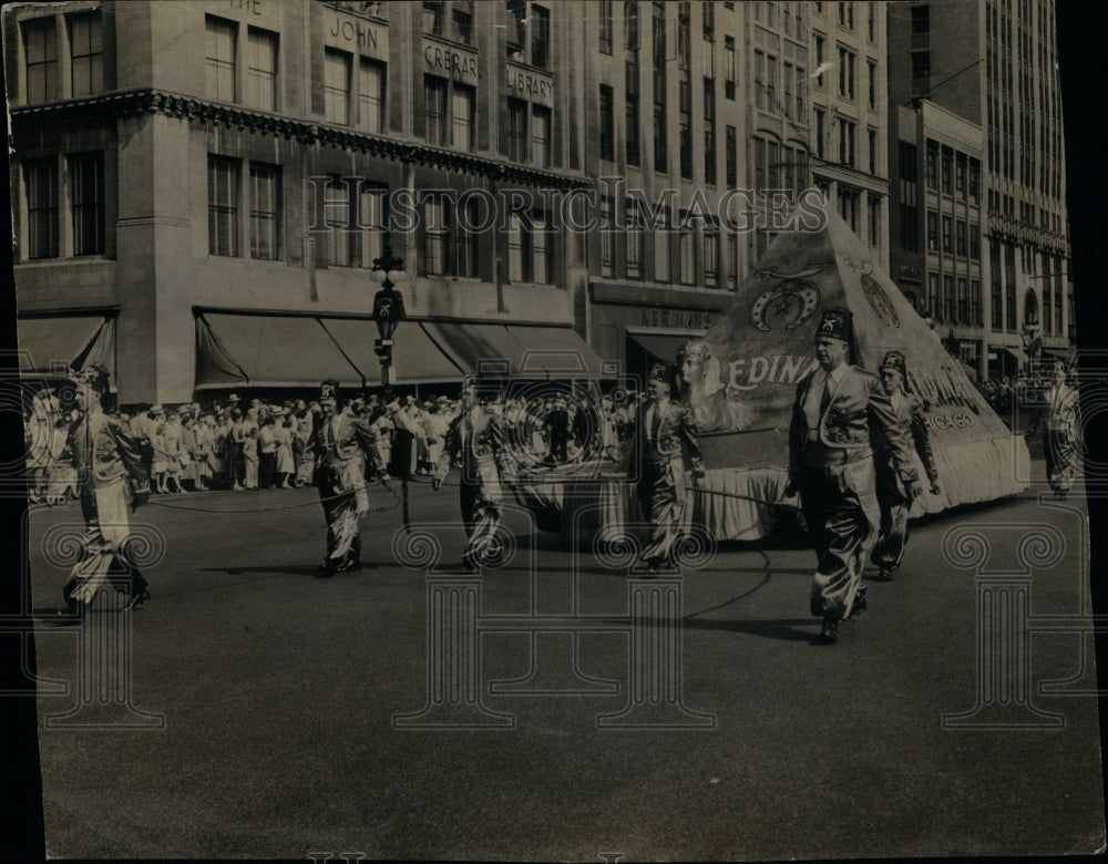 1949 Medinah Float Shriners Conventions - Historic Images