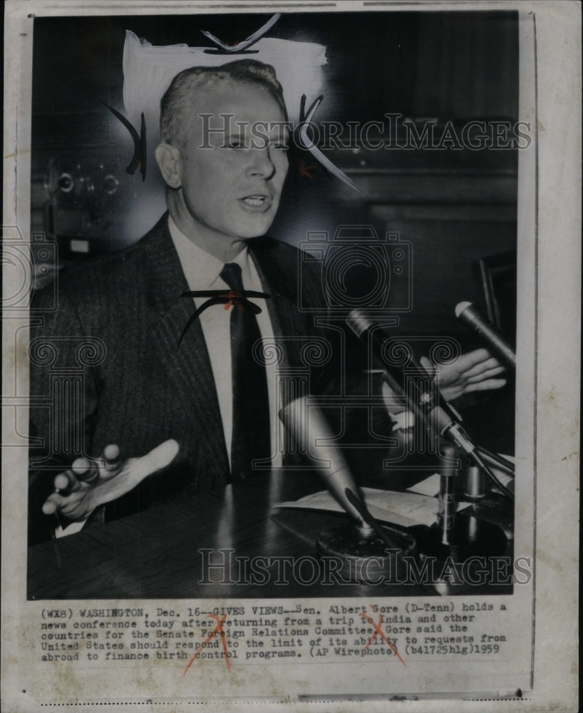 1959 Sen Albert Gore Foreign Relations trip - Historic Images