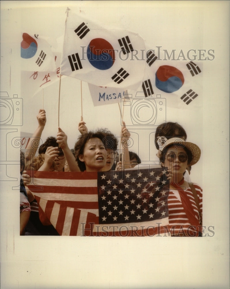 1983 Koreans Protest Soviet Jet Bombing - Historic Images