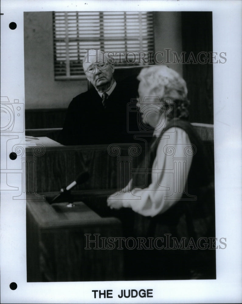 1987, Actor Bob Shield &quot;The Judge&quot; TV Series - RRU37291 - Historic Images