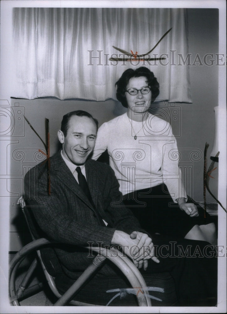 1967, Mr Mrs Robert Hoffman plan commissione - RRU37663 - Historic Images