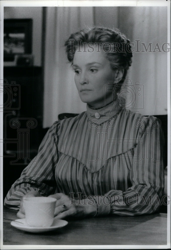 1991, Jessica Lange O Pioneers actresses - RRU38159 - Historic Images