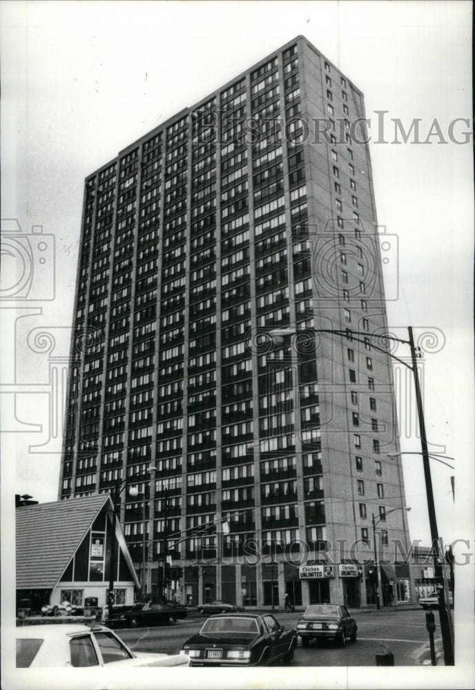 1979 Press Photo Apartment West Grace Chicago strike - Historic Images