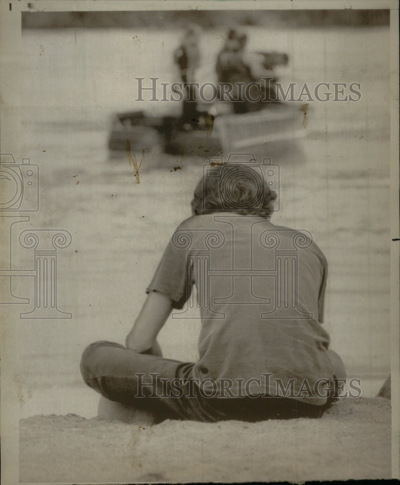 1974, Anthe Stolte St Paul Mississippi River - RRU38395 - Historic Images