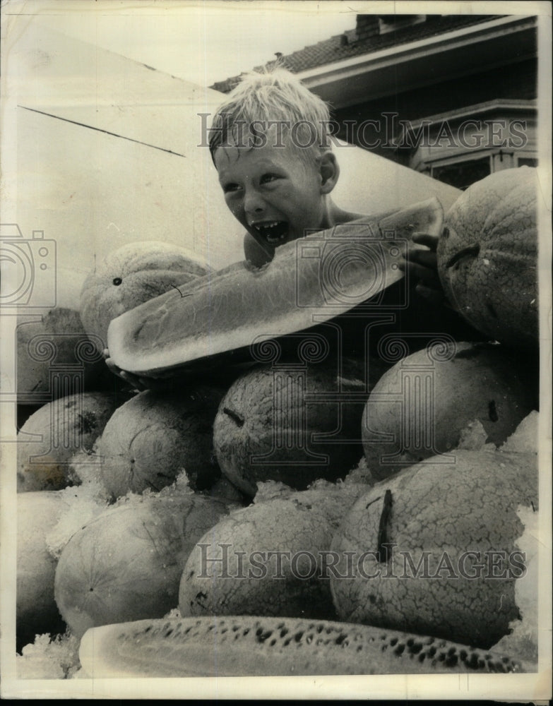 1964 Press Photo Holiday Specialties Company Watermelon - Historic Images