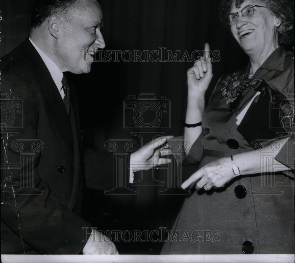 1952 Summerfield Teacher Eva Summerfield PM - Historic Images