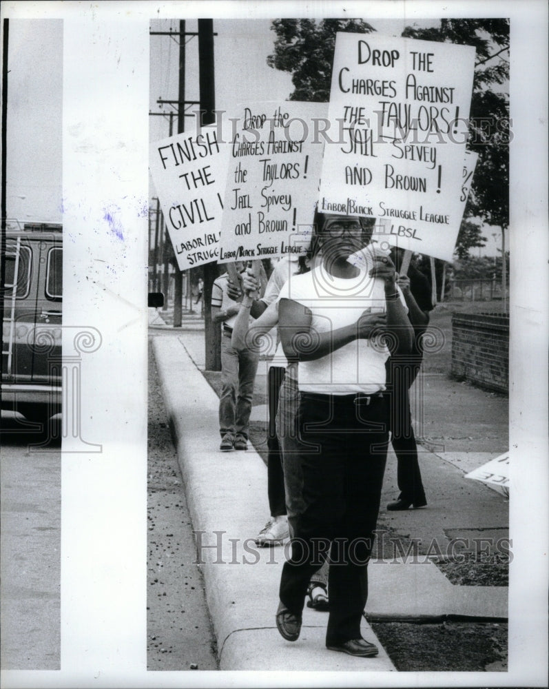 1983 Press Photo Protest Labor Black Struggle League - Historic Images