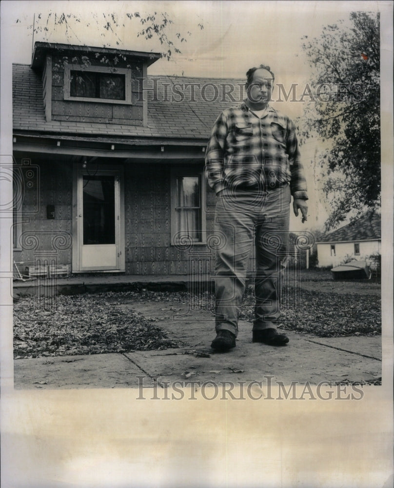 1961, Police Lt Clifford Tonnacliff Owosso - RRU39393 - Historic Images