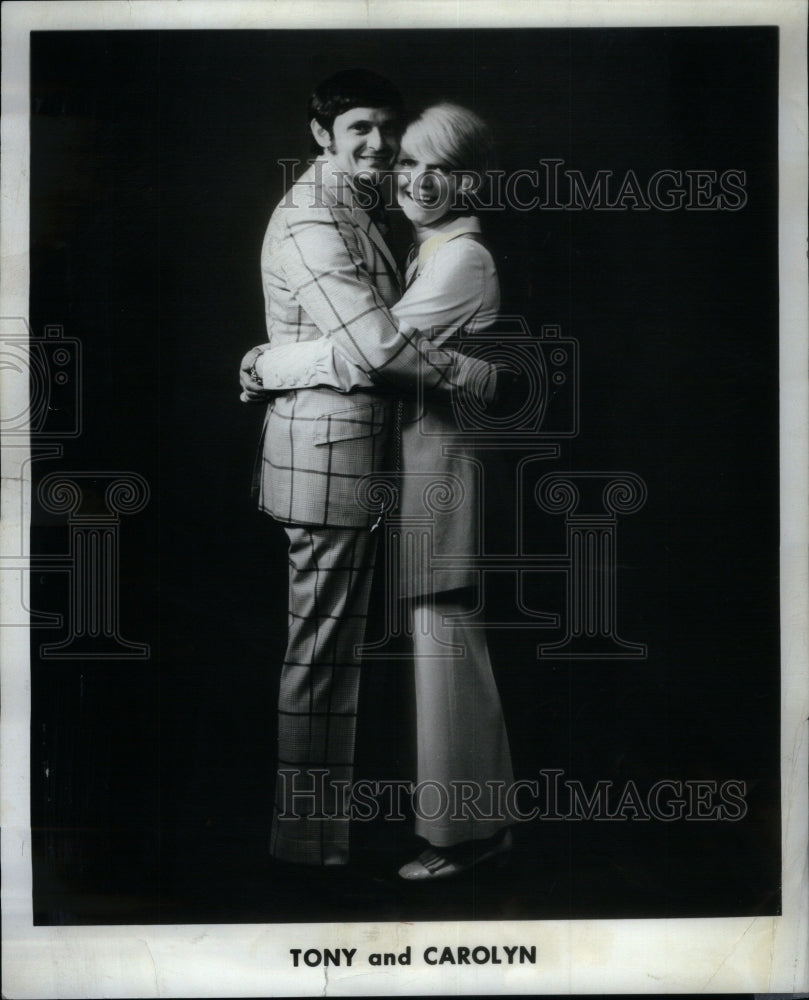 1970, Tony Carolyn Singers Room Coat Suit - RRU39399 - Historic Images