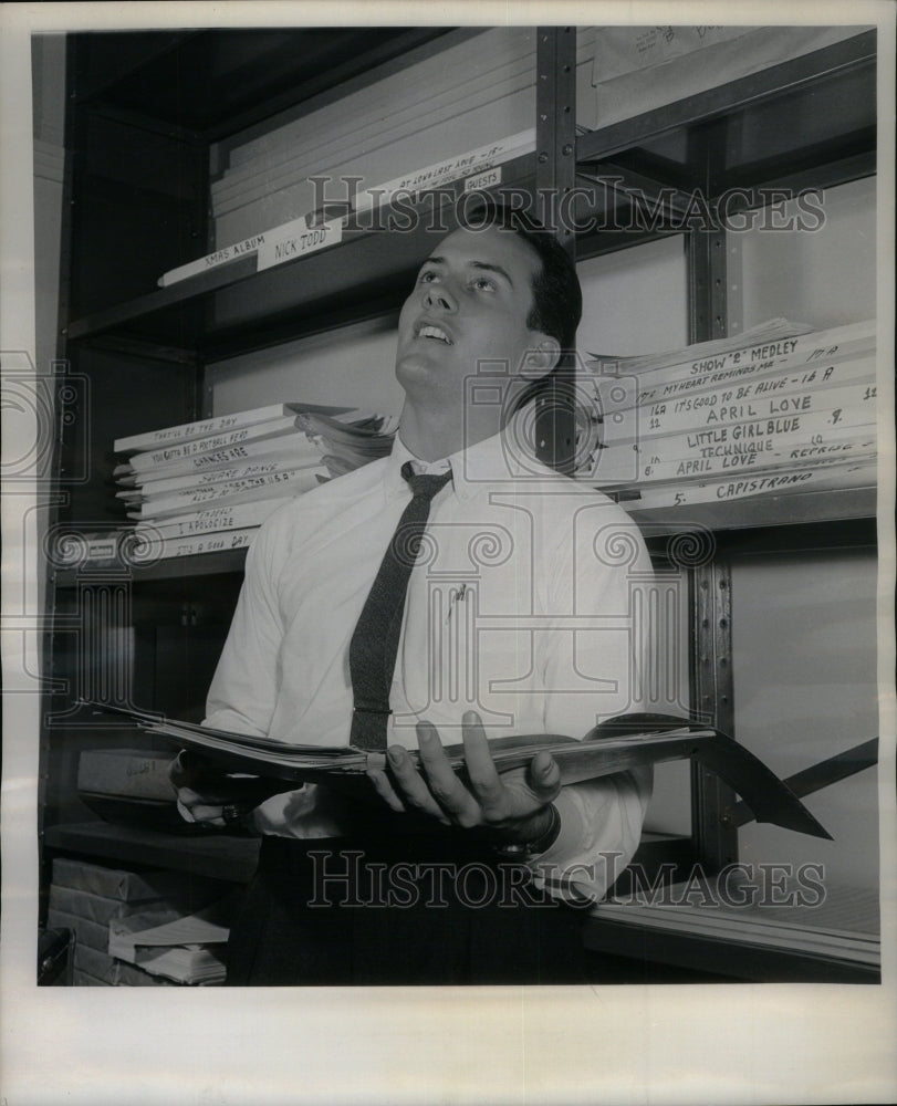 1958 Todd Nick singer orchestral testing - Historic Images