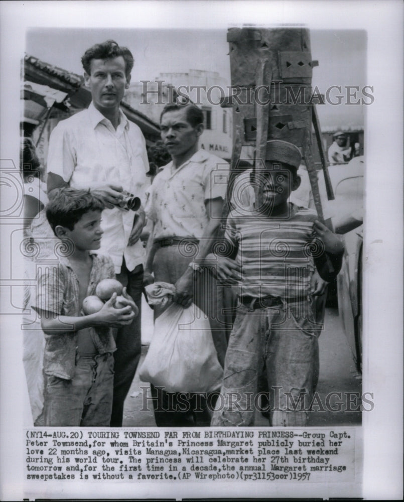 1957 Press Photo Peter Townsend Princess Margaret Love - RRU39645 - Historic Images