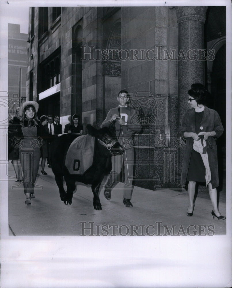 1967, Downtown Detroit Days Jeff the Handsom - RRU39865 - Historic Images