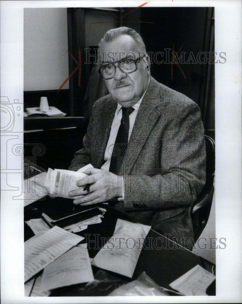 1987 Harry Hamilton, Medical Examiner - Historic Images