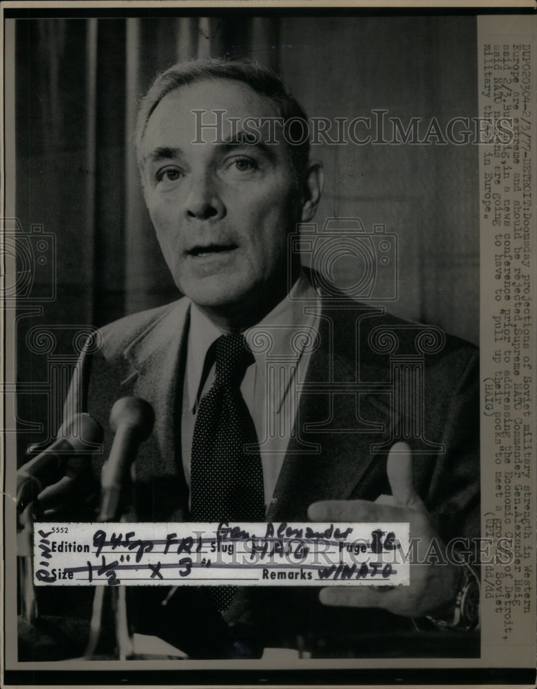 1977, NATO Commander General Alexander Haig - RRU40339 - Historic Images