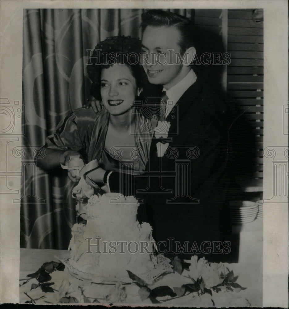 1949 Jazz Musician Mel Torme Marries - Historic Images