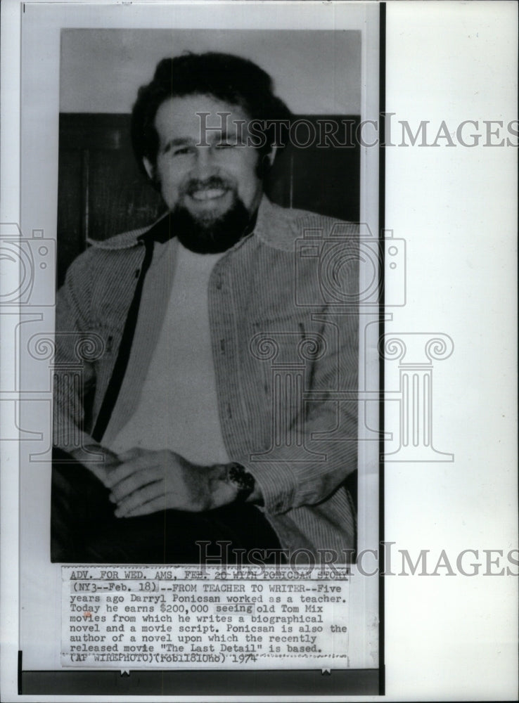 1974 Press Photo Darryl Ponicsan Teacher Author Last - Historic Images