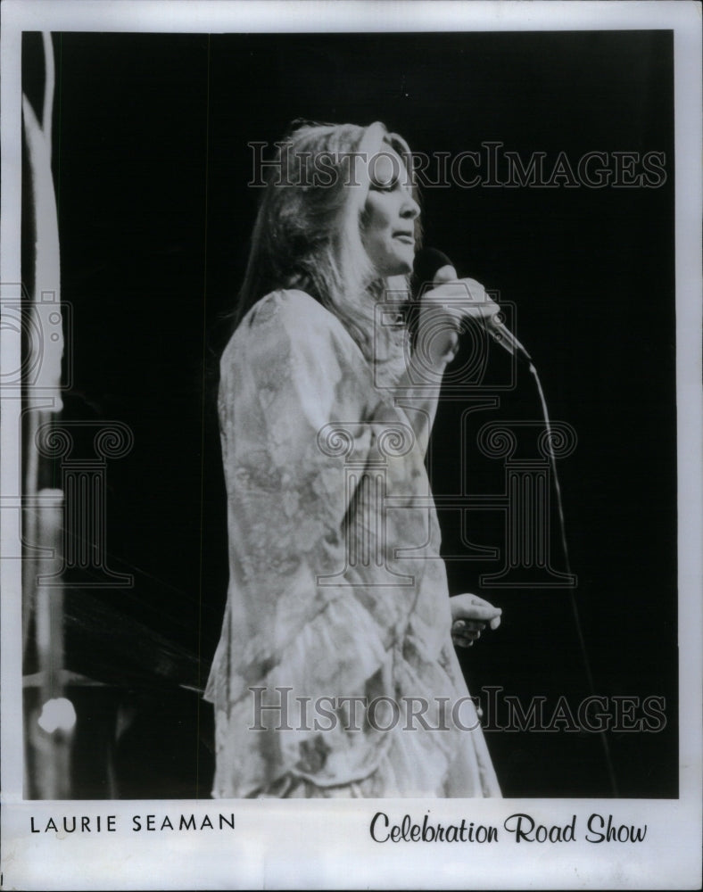 1976, Laurie Seaman Singer Chicago - RRU42275 - Historic Images