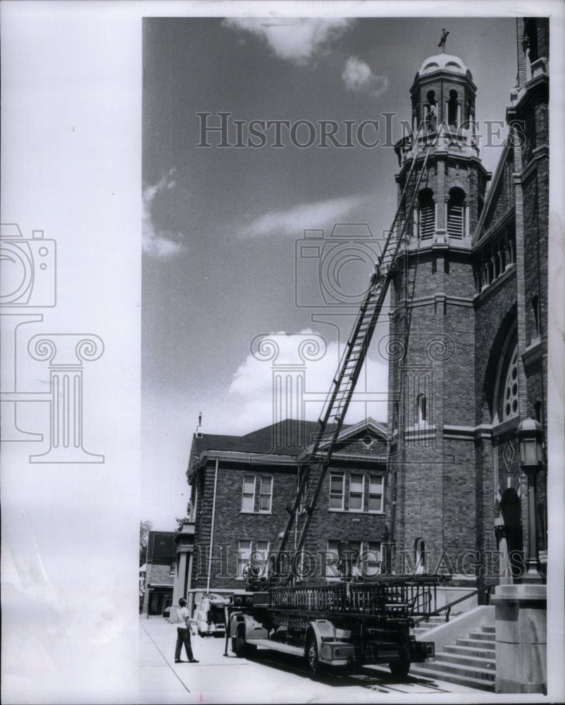 1965 Press Photo St. Hyacinth Church - RRU42611 - Historic Images