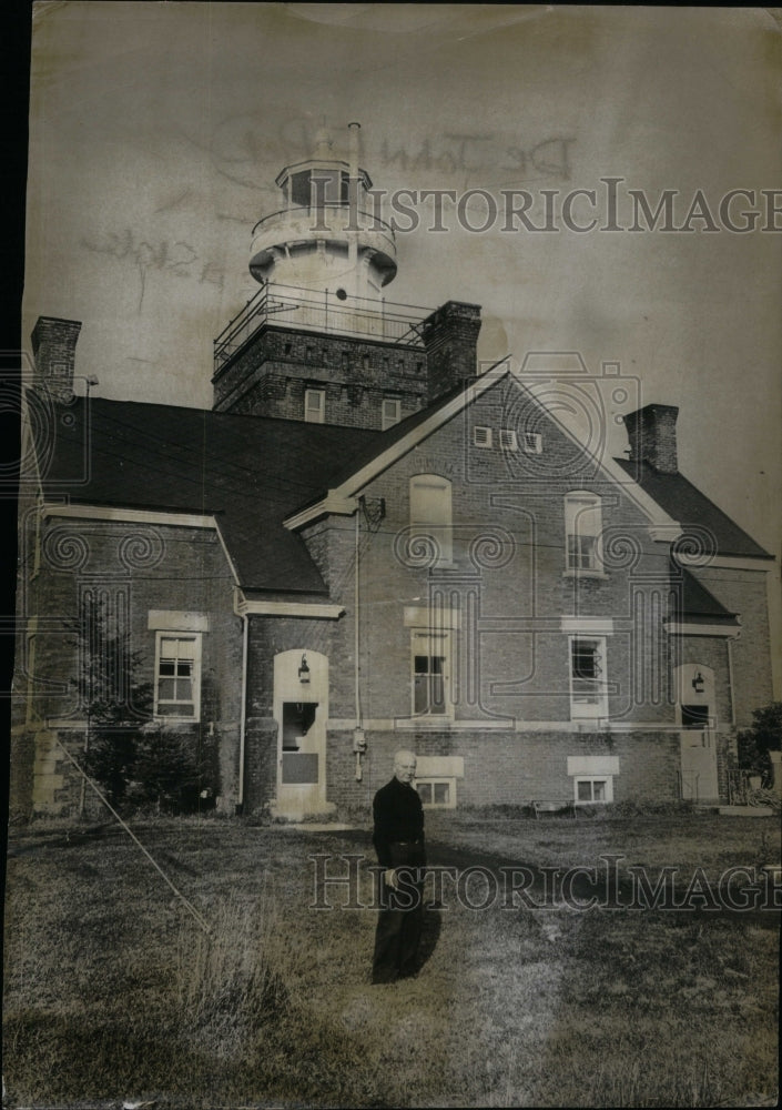 1970 Press Photo Surgeon Dr John Pick Building - RRU42847 - Historic Images