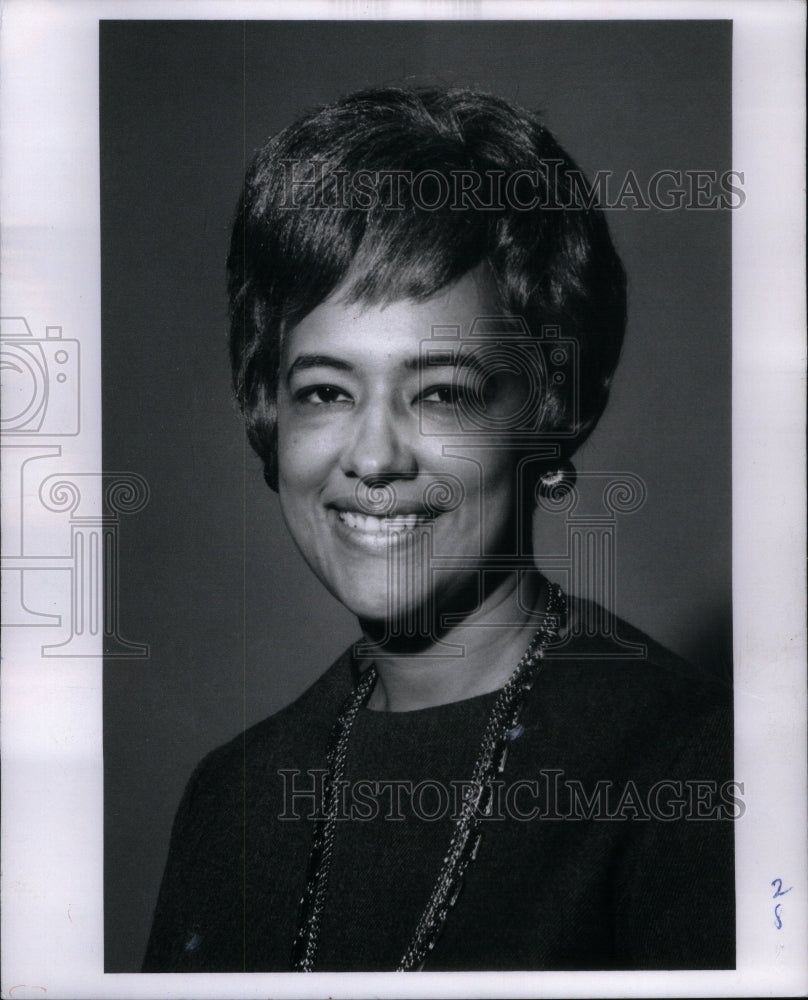 1969, Mrs Delford Williams Jr Portrait - RRU43121 - Historic Images