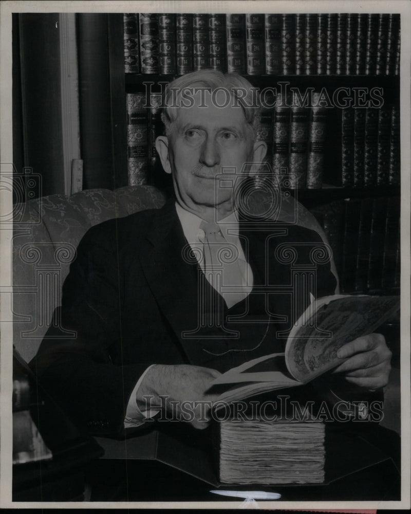 1938 Book Dealer Frank Beecher Williams - Historic Images