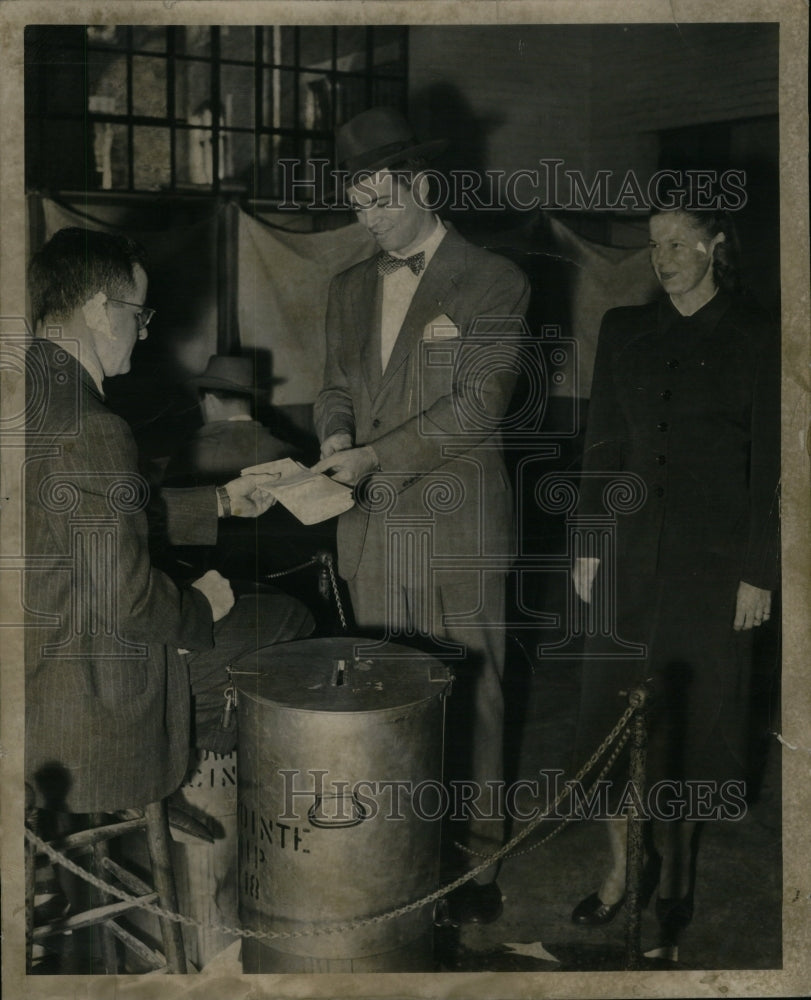 1948 Press Photo Mr &amp; Mrs Gerhard M. Williams - Historic Images