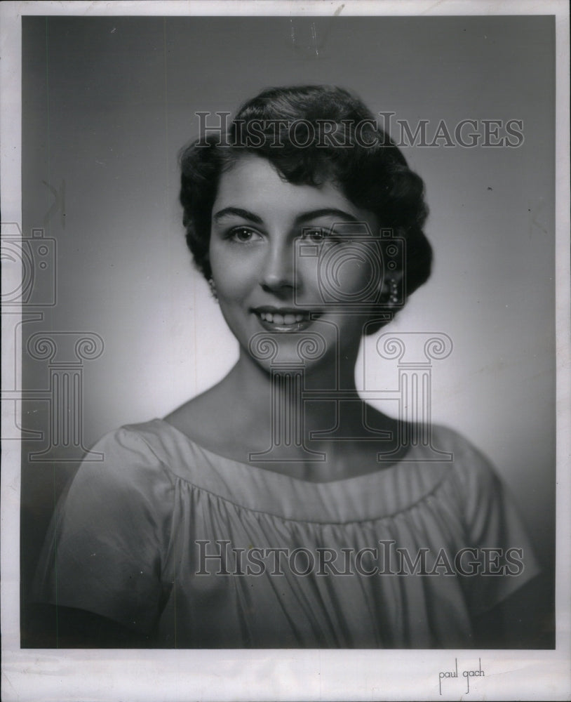 1953 Press Photo Detroit Society Judith Anne Hennecke - RRU43713 - Historic Images