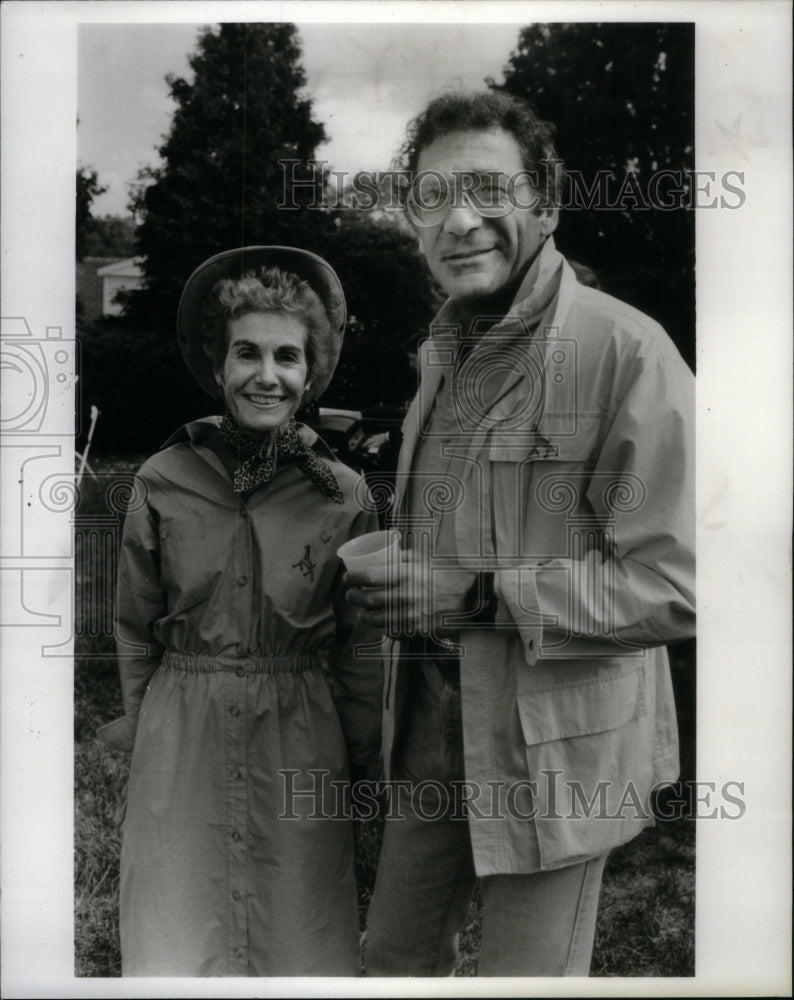 1986 Press Photo Carolyn Ewalo and Sydney Pollack - RRU43937 - Historic Images