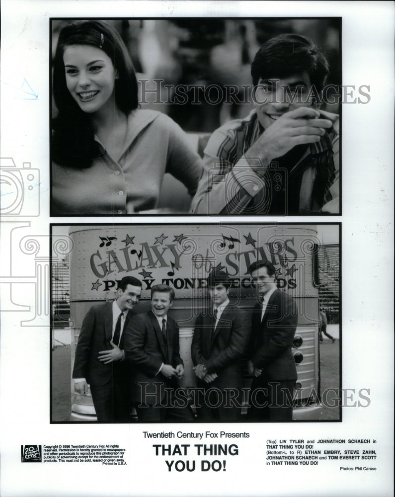 1996, Tom Hanks That Thing You Musical Film - RRU44499 - Historic Images