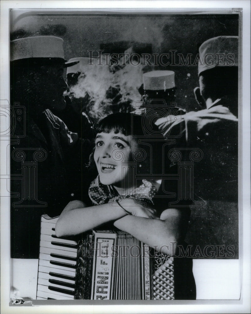  Musician/Piano Keyboard - Historic Images