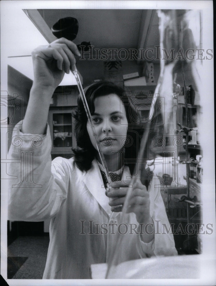 1972 Ruth Rydsteet, research tech - Historic Images