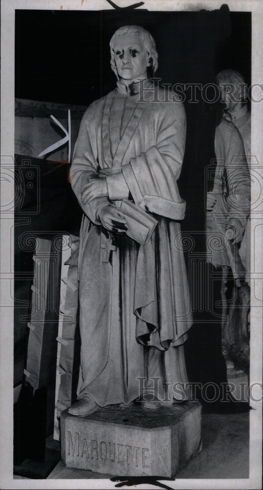 1965, Statue Father Jacques Marquette - RRU44951 - Historic Images