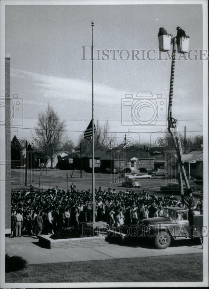 1962 Floyd McCall Shooting Large Crowd Car - Historic Images