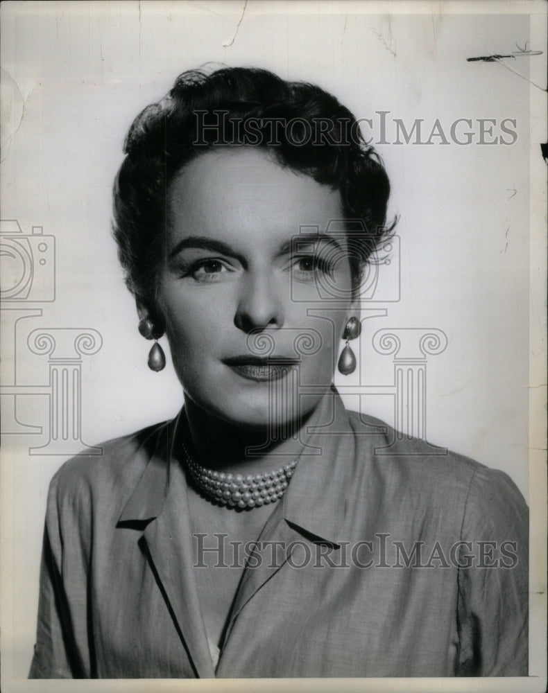 1958 Carlotta Mercedes McCambridge actress - Historic Images