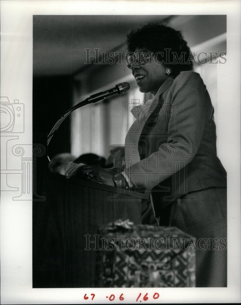 1983, Mildred McCleave Teacher Award Denver - RRU47121 - Historic Images