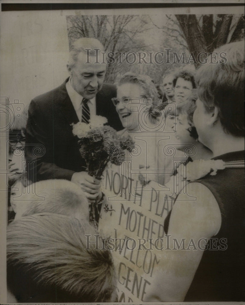 1968, Senator Eugene McCarthy Campaigning - RRU47369 - Historic Images