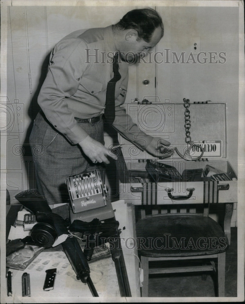 1950 Press Photo Sheriff Carl Enlow Jefferson county - Historic Images