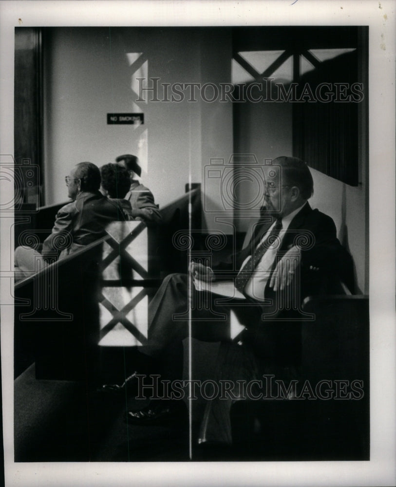 1983 Press Photo Ed Burke Car Question Trial Denver - Historic Images