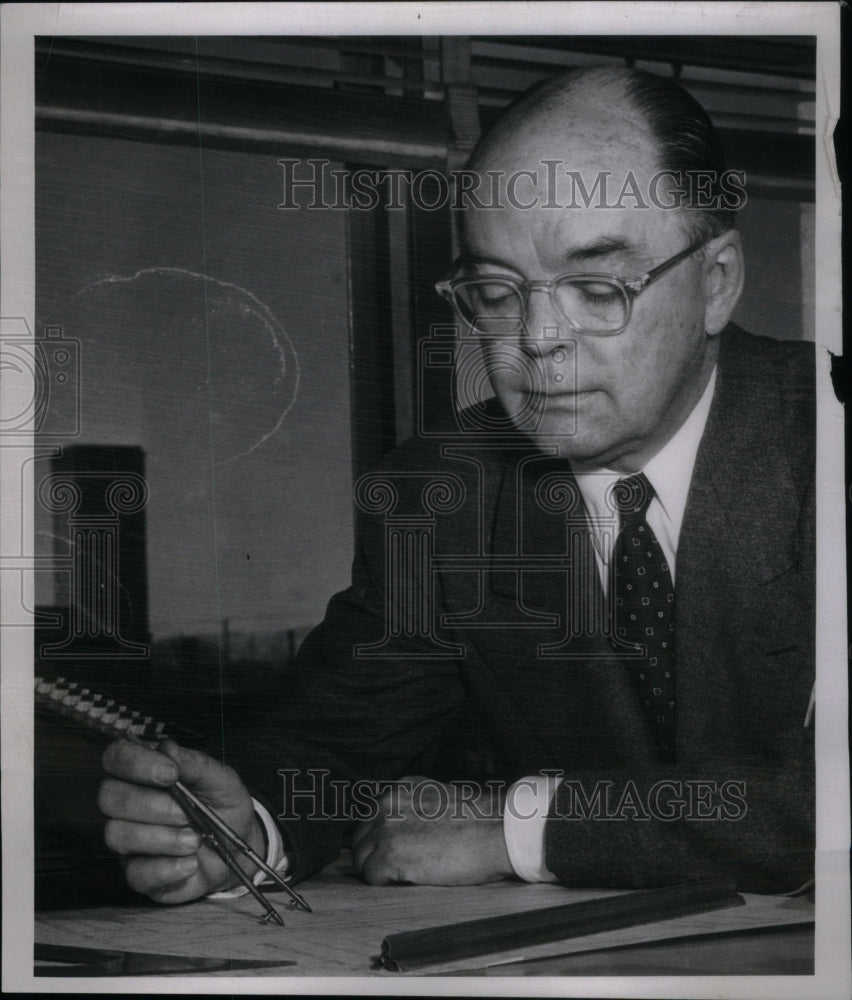 1952 Thomas P Campbell - Historic Images